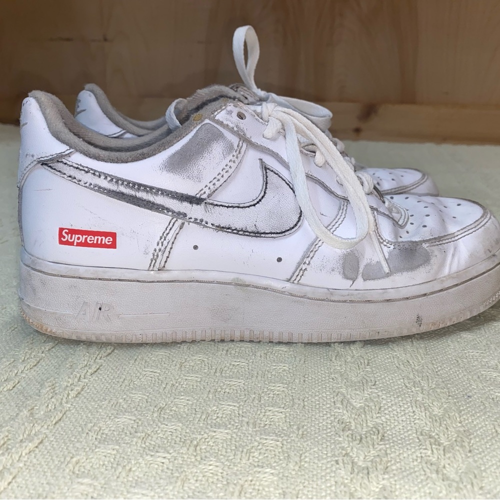 Nike Airforce 1 x Supreme Low box logo White Sneakers